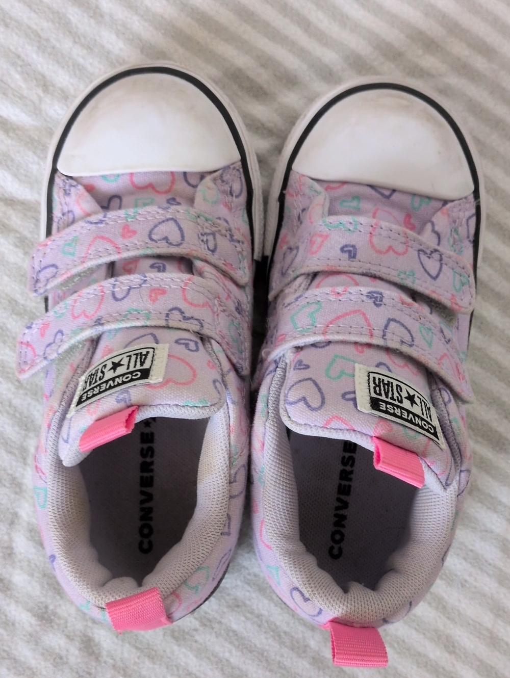Converse Kids Pastel Heart Print Velcro Sneakers - Pink Accents